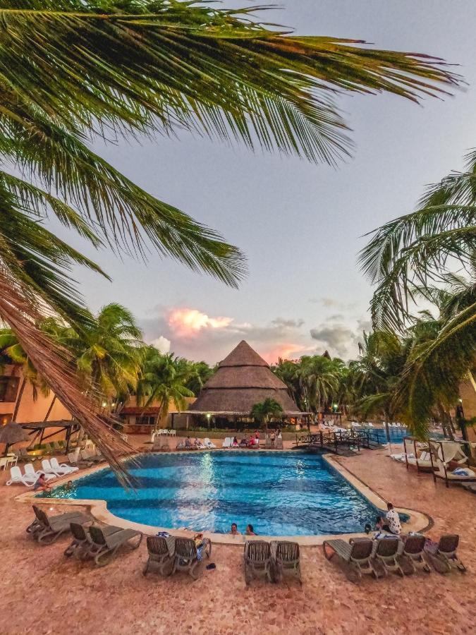 Reef Yucatán All Inclusive&Convention Center Mérida Exterior foto